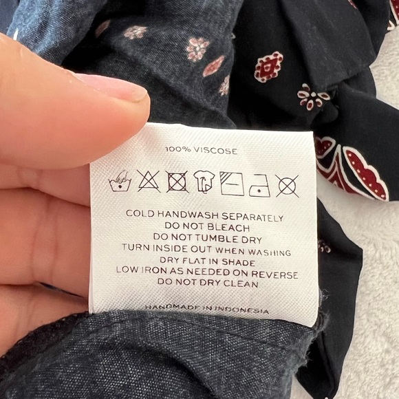 Faithfull The Brand RARE Polonia Off The Shoulder Blouse in Desert Oasis - Picture 10 of 10